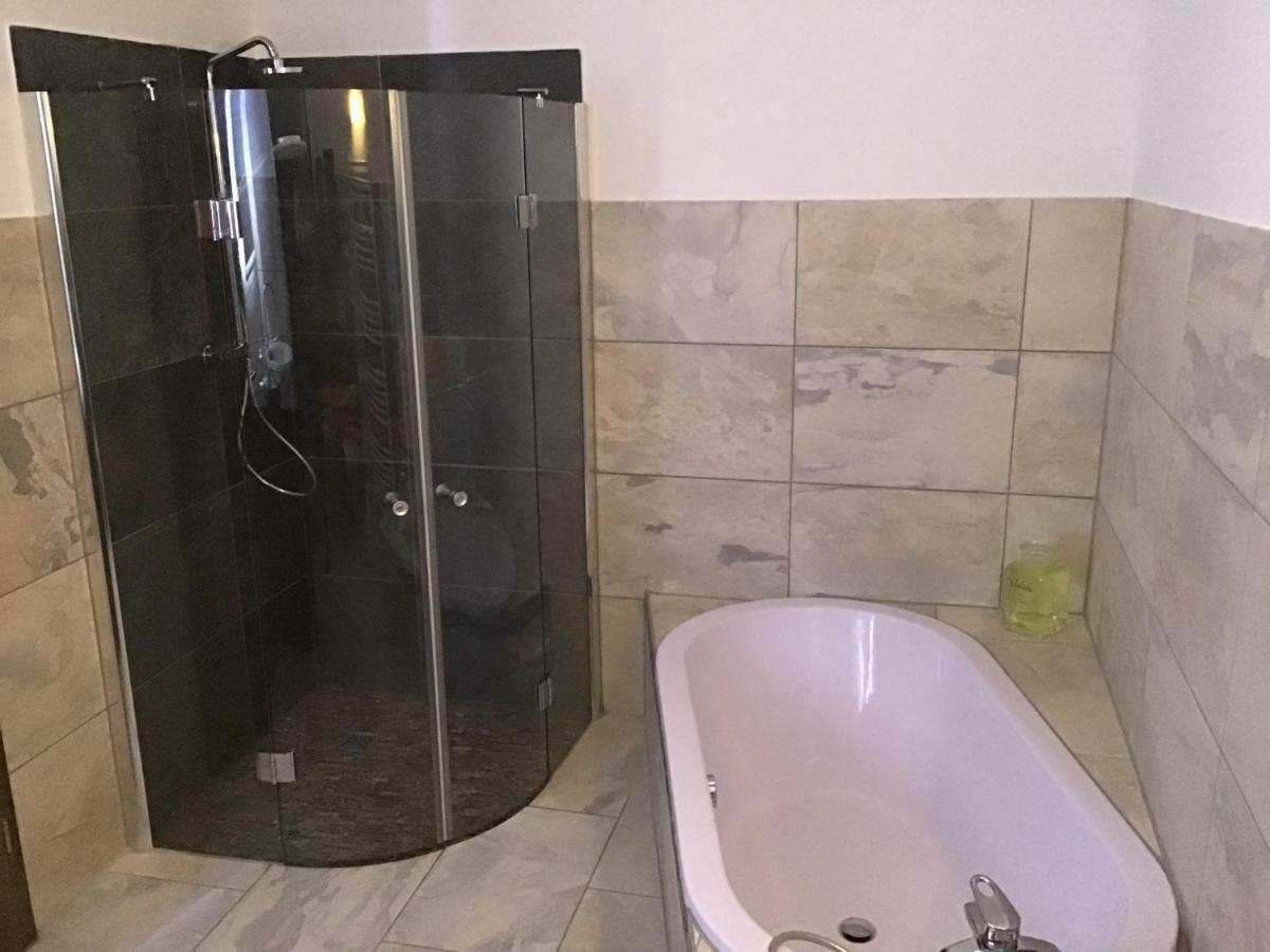 Villa Eddi & Emmi Фрайберг Екстериор снимка